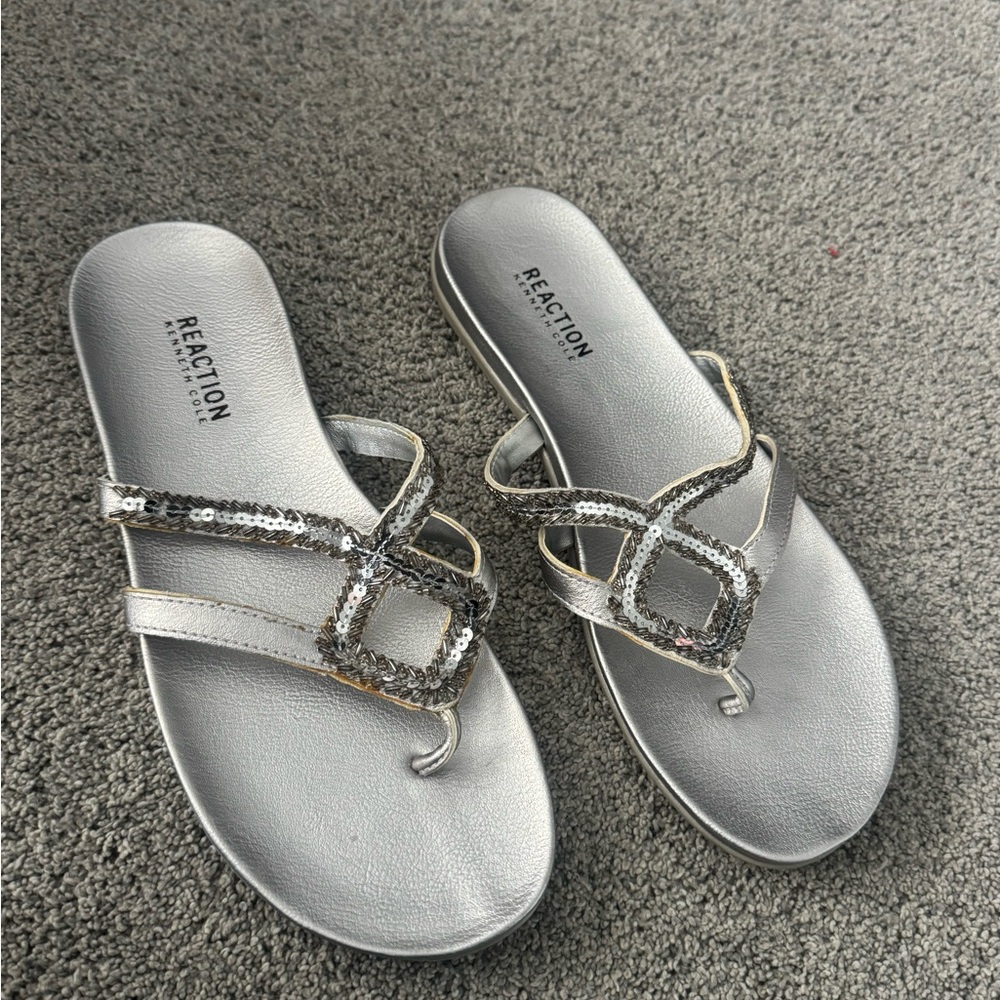 Kenneth Cole Reaction Silver Sequin Sandals